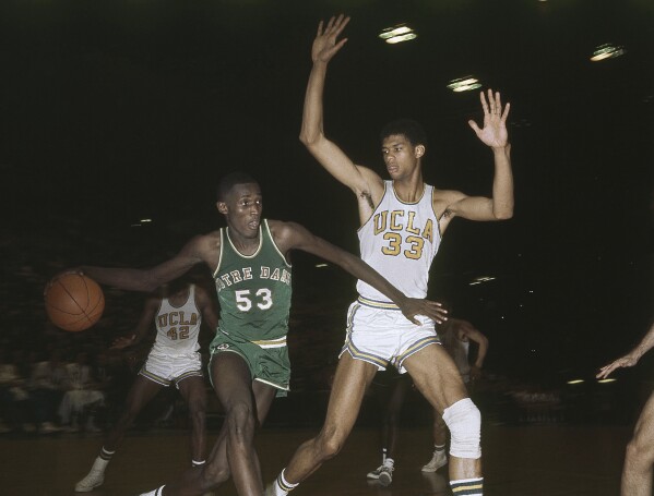 Kareem abdul jabbar outlet college jersey